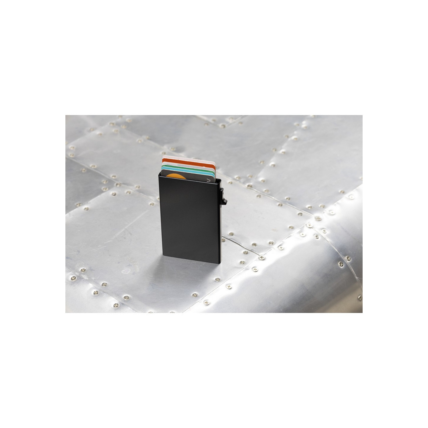 VB195-15_ATM02.jpg