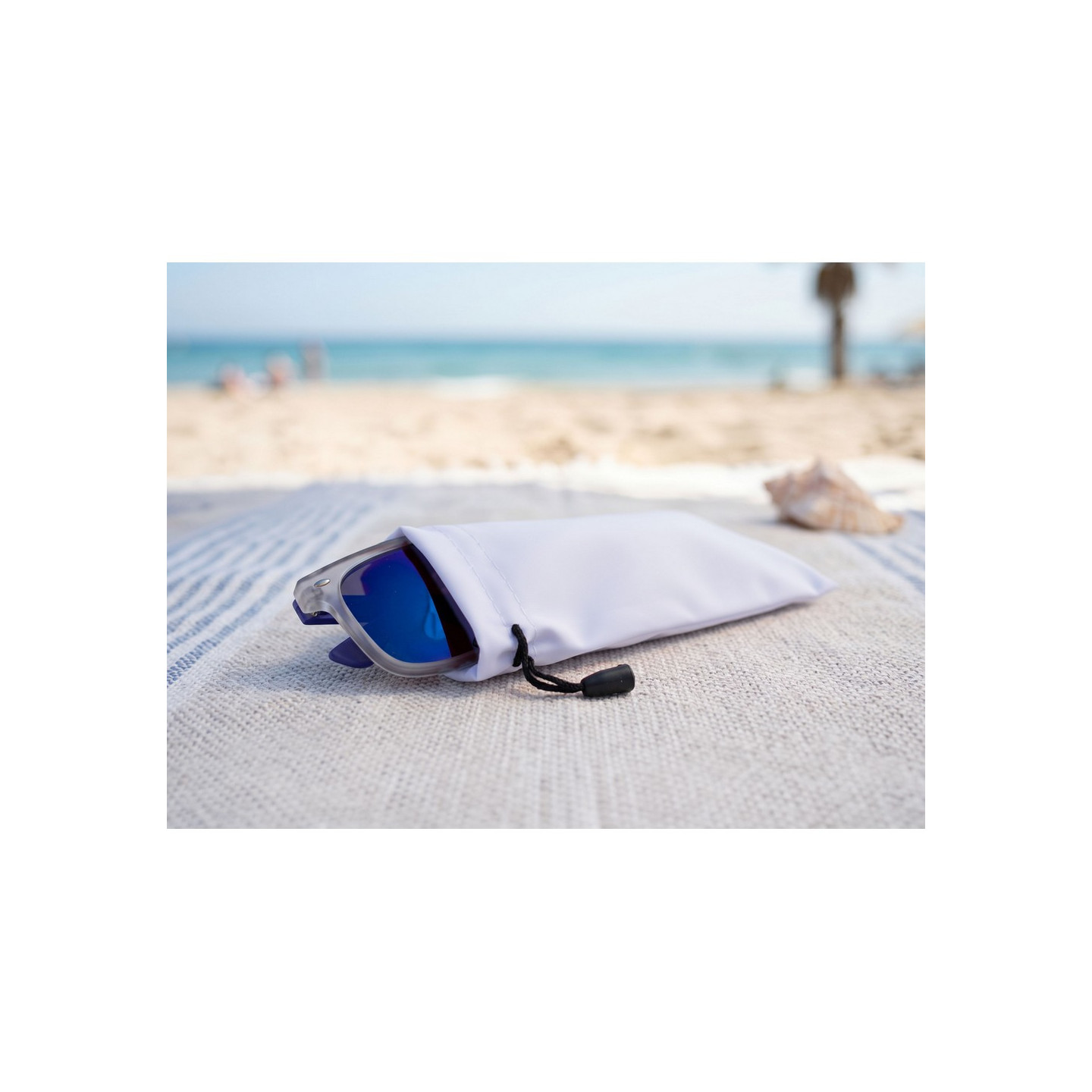 V8615-02_ATM01.jpg